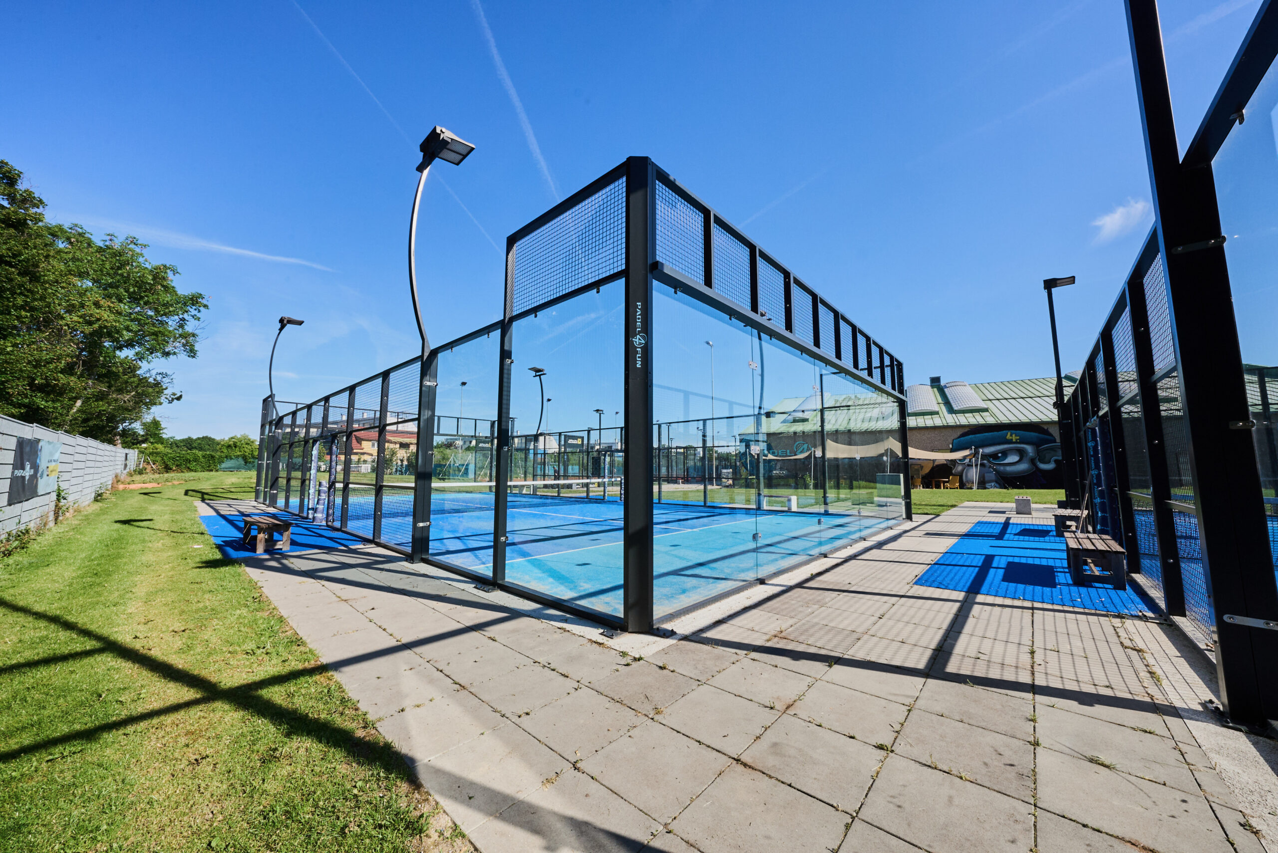 Padel4Fun Court Außenansicht